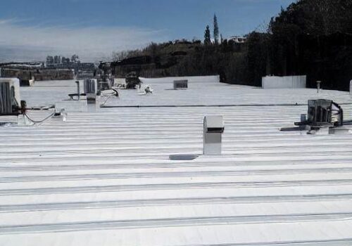 roof maintenance service for commercial building in Centerville OH